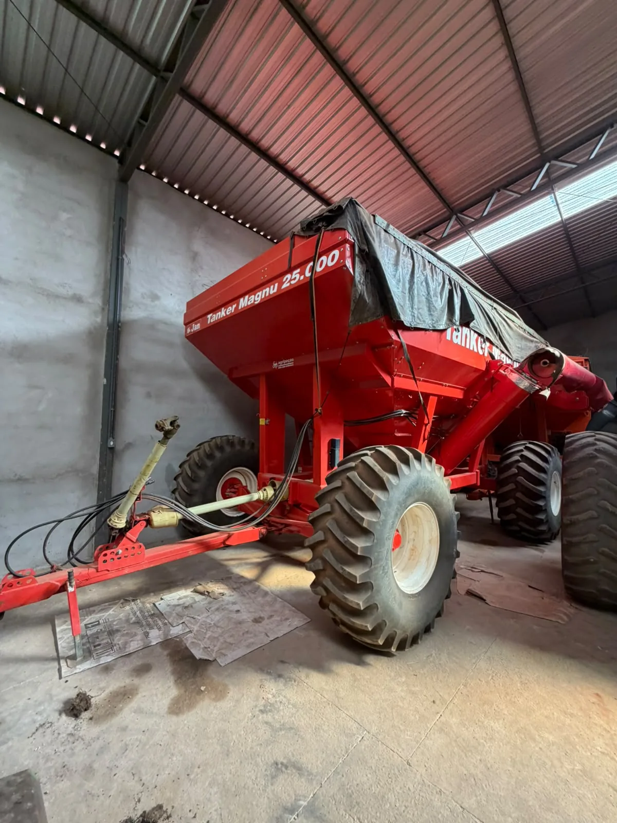 bazuca jan tanker 25000 2023 goias
