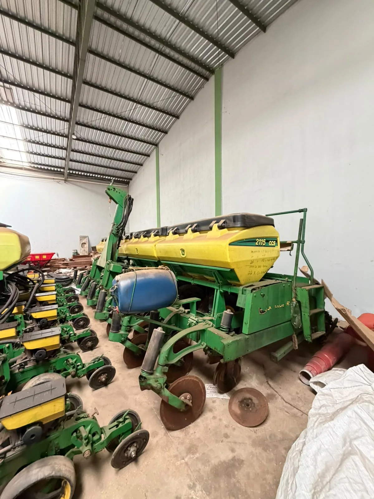 plantadeira john deere 2115 ccs 2015 goias